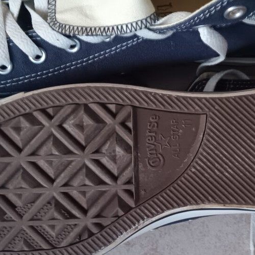 Converse athletic shoes like new, size 45.5, blue