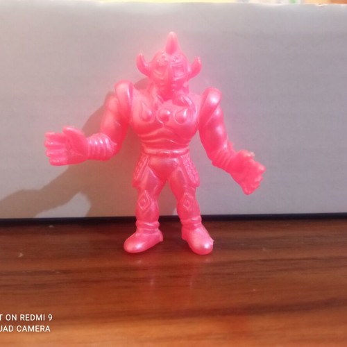 Alien figure in pink pearl color, like new