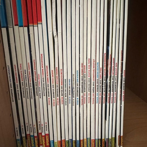 Sporty magazine collection used, 28 issues 2009-2014