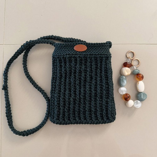 No Name crochet crossbody bag with charm, green