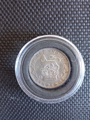 Silver British coin 6p 1927 used