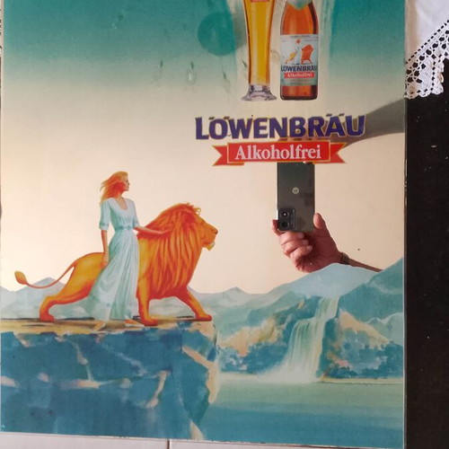 Antique Lowenbrau beer glass advertising 1980-85 like new