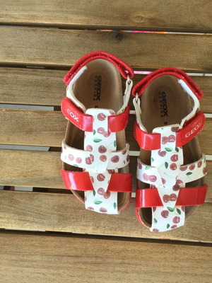 Geox sandals size 24 like new, white and red