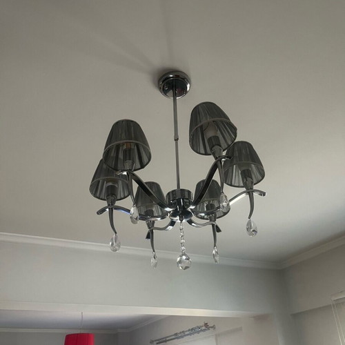 Ceiling light 6-light romantic style like new with shades