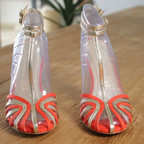Primadonna Collection red and gold pumps new, size 37