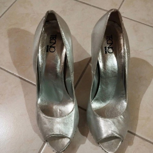 Tecno shoes peep toe silver heels with rhinestones