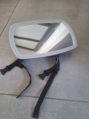 Car mirror for babies with light and remote control