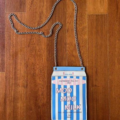Asos bag crossbody with silver chain like new, white and blue