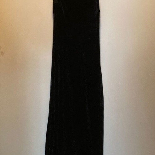 Maxi evening dress in black elastic velvet, size S