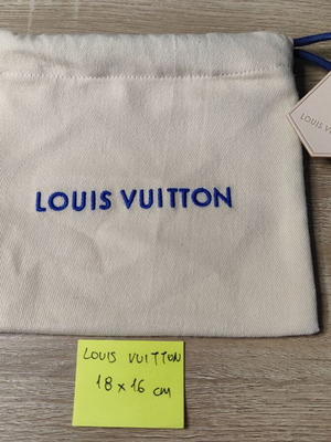 Louis Vuitton Dustbag με δερμάτινο tag 18 x 16 cm σαν καινούργιο