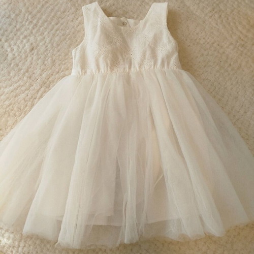 Tulle dress like new for girl 2-2.5 years old, white
