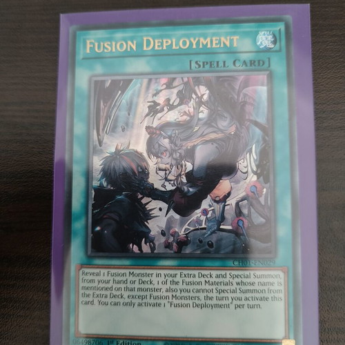 Yu-Gi-Oh Fusion Deployment Ultra Rare Card like new