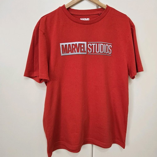 Marvel Primark T-shirt like new, size large, red
