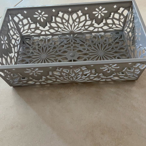 Small basket new, dimensions 20x6x11 cm