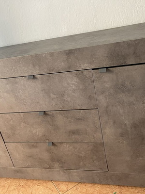 Buffet table like new