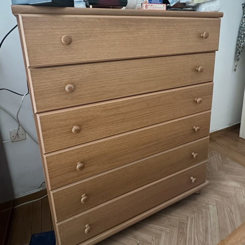 Light tall chest of drawers with 6 drawers