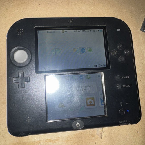 Nintendo 2DS used with one game, 64GB SD card and charger