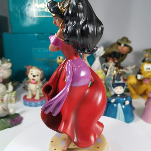 WDCC porcelain figure Esmeralda used from Notre Dame de Paris