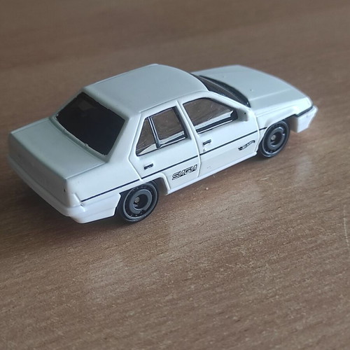 Hot Wheels Proton Saga like new