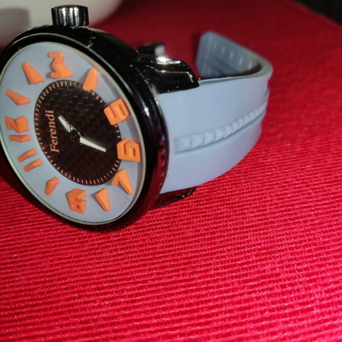 Ferendi watch used stainless steel, waterproof