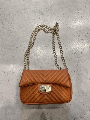 Becato shoulder and crossbody bag new, brown cinnamon