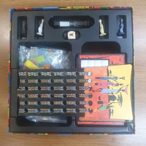 Ubongo board game like new, strategy for 2 to 4 players