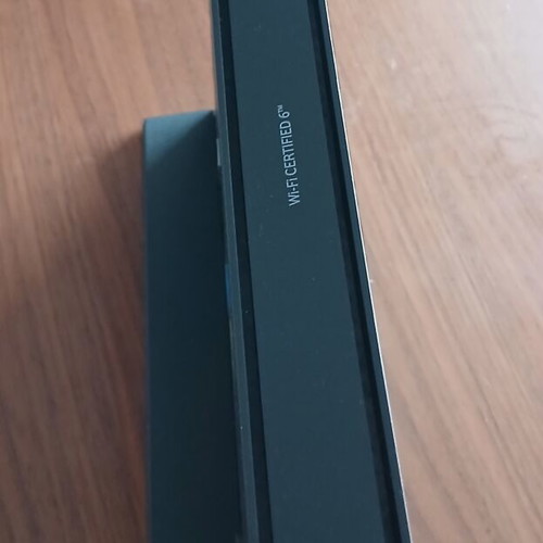Vodafone Wi-Fi Hub THG3000 Power Station router like new, fiber optic