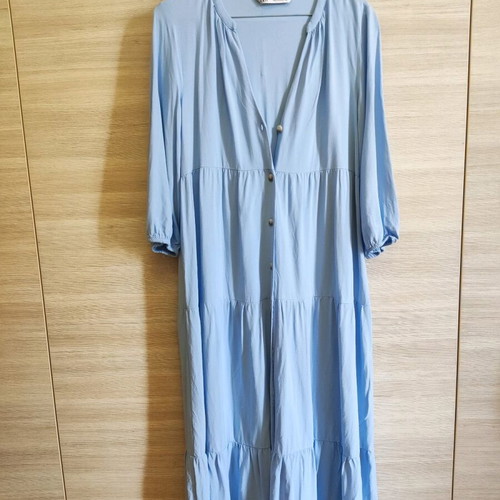 Zara dress light blue like new, size M