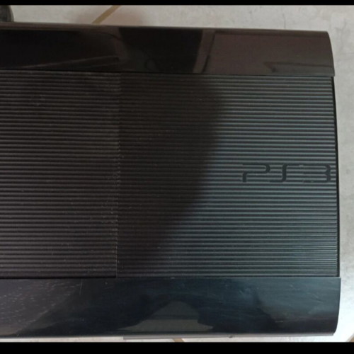 Sony PlayStation 3 Super Slim 12 GB like new with HDMI and power cables