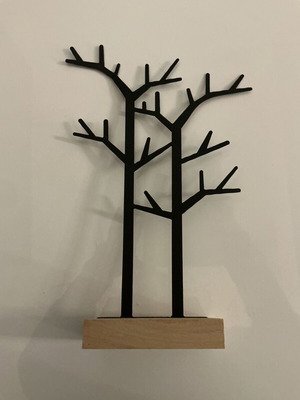 Decorative metal tree like new