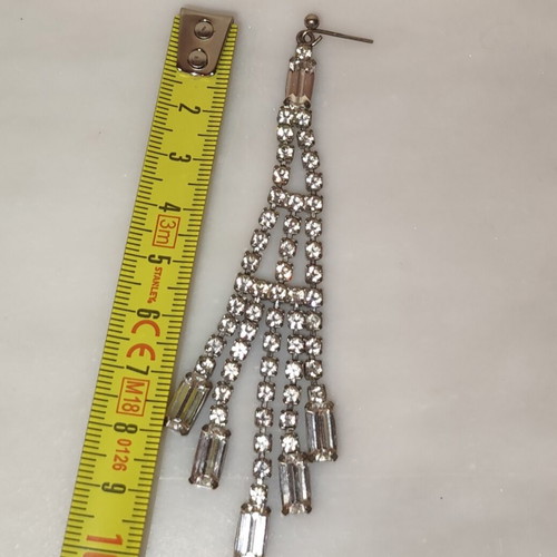 Chandelier earring used with rhinestones silver vintage