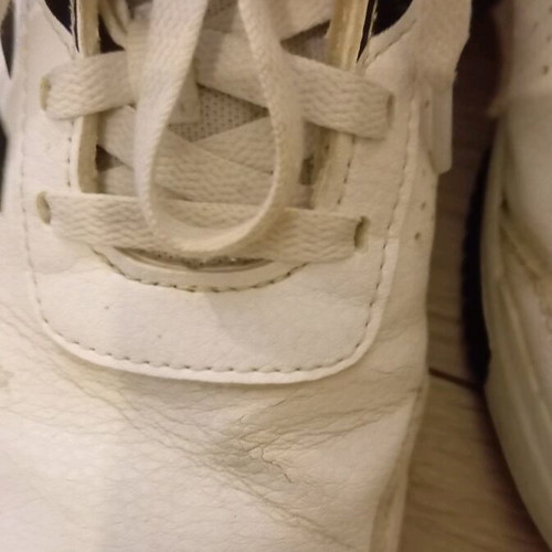 Adidas athletic shoes used, size 38, black and white