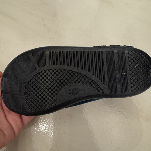 Mini Max Anatomical Baby Slippers Size 26 Like New