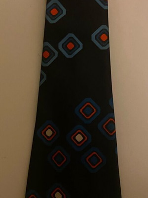 Vintage silk tie Scarpati Milano like new, 70s geometric design