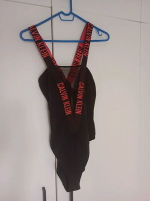 Ολόσωμο μαγιό Calvin Klein medium swimwear σε άριστη κατάσταση