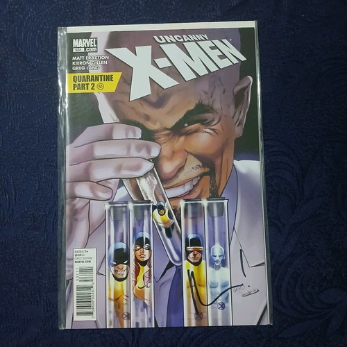 Uncanny X-Men pack of 5 comics like new, signed #531