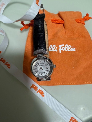 Follow follie watch like new women's