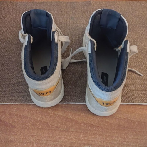 Pepe Jeans kids shoes size 33 like new, narrow fit