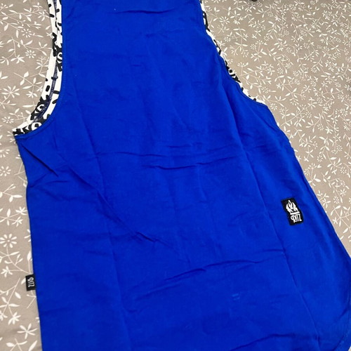 Sleeveless athletic tank top size large T-shirt sleeveless size Large Color royal blue 100% cotton