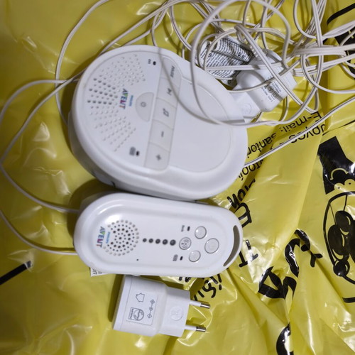 Baby monitor used with battery and plug, short range