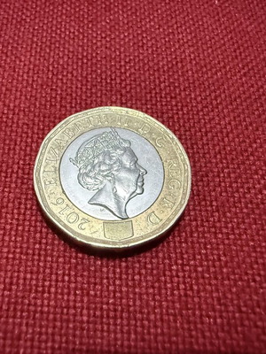One Pound British currency new condition