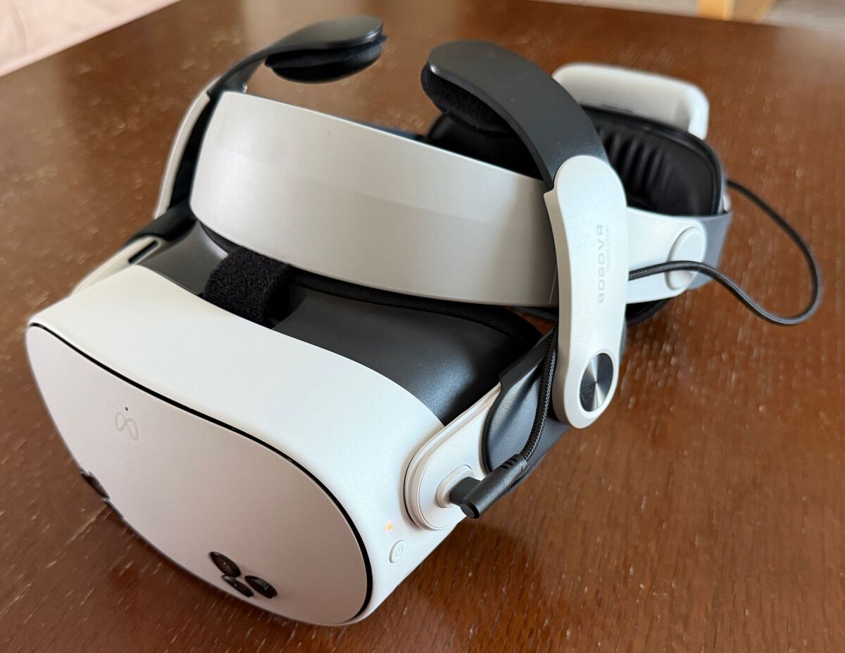 Meta Quest 3S 128GB VR headset like new… - € 379,00 - Vendora.cy