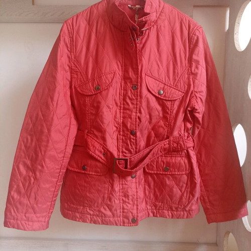Authentic cloting women's transitional jacket red like new, size L