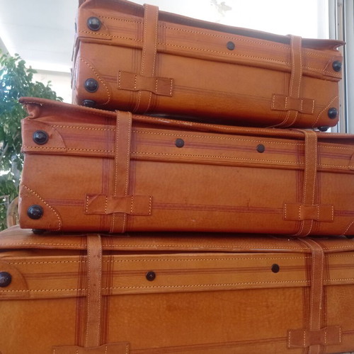 Set of 3 vintage leather suitcases new brown
