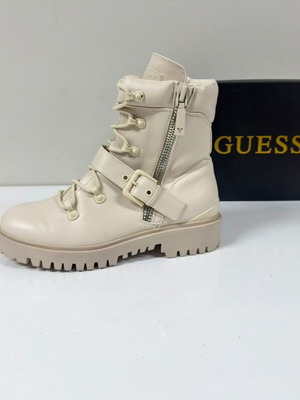 GUESS Oklee δερμάτινα αρβυλάκια σε ιβουάρ, μέγεθος 40