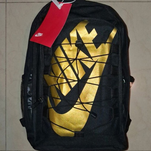 Nike Hayward backpack black and gold