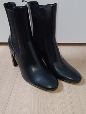 H&M leather ankle booties size 41 brand new black