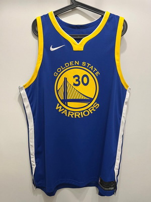 Golden State Warriors NBA jersey Steph Curry size XL like new