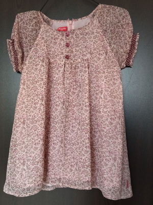 Children's shirt like new, colorful, with lining and zipper