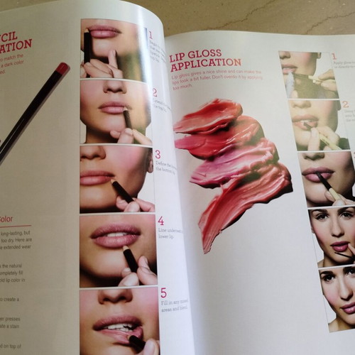 Bobbi Brown Makeup Manual book like new